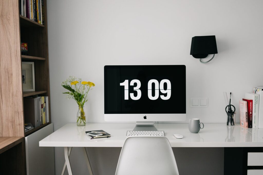 white-desk.jpeg